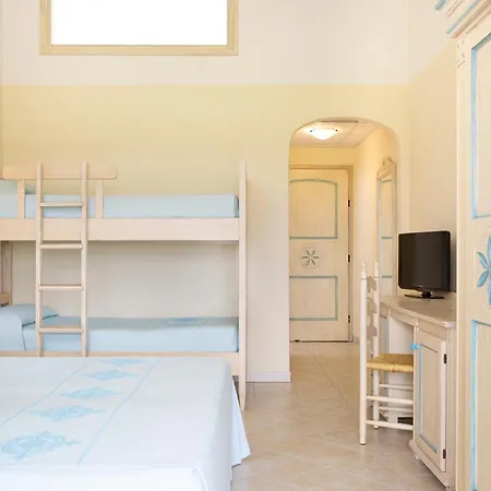 Marina Garden Hotell 4*