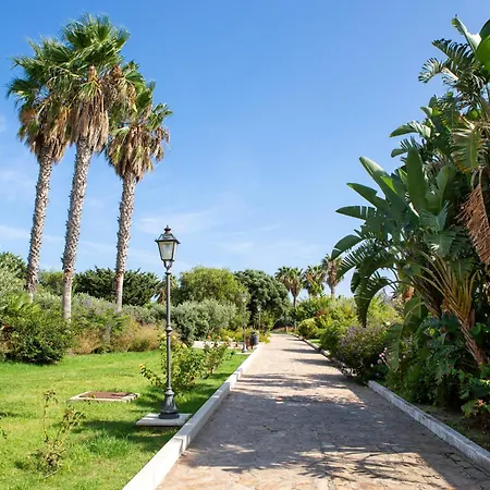 Hotel Marina Garden
